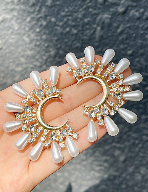 Fashion White Alloy Diamond Pearl Crescent Stud Earrings