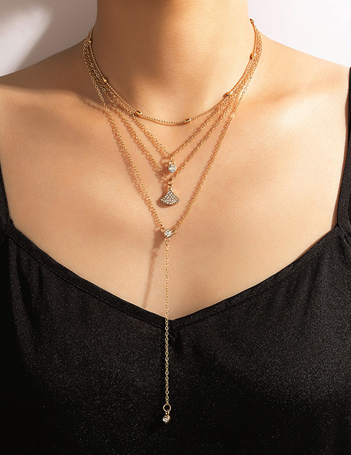Fashion Gold Alloy Diamond Scalloped Multilayer Chain Necklace