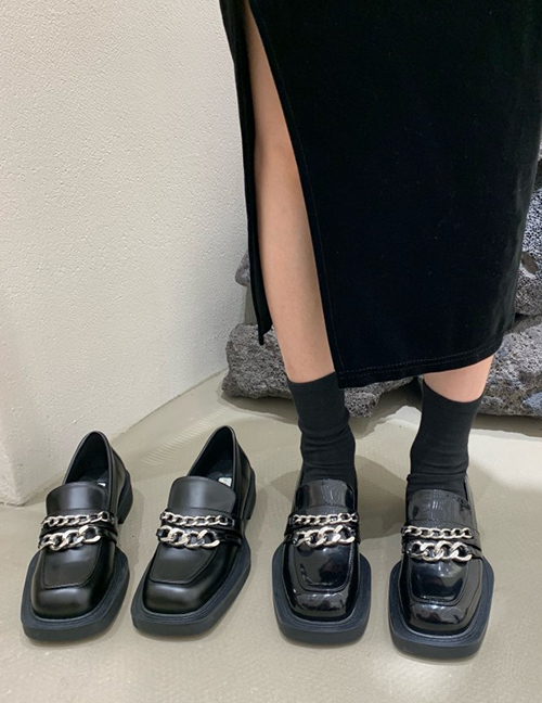 Fashion Matte Black Chain Square Toe Chunky Heel Shoes