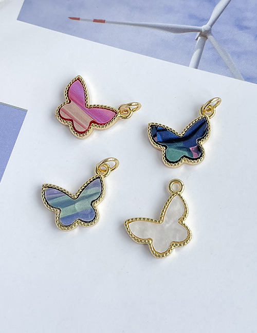 Fashion White Copper Shell Butterfly Pendant Accessory