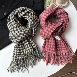 Fashion Rose Houndstooth Faux Cashmere Houndstooth Patch Scarf