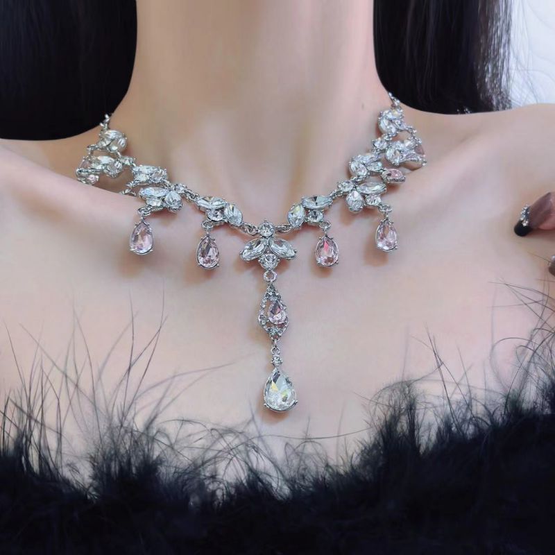 Fashion Main Picture Geometric Diamond Leaf Drop-shaped Y-shaped Necklace