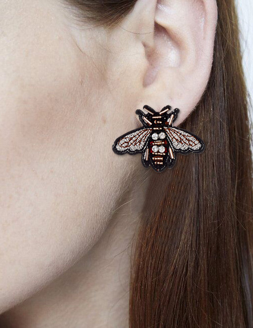 Fashion Black Bee Shape Decorated Earrings