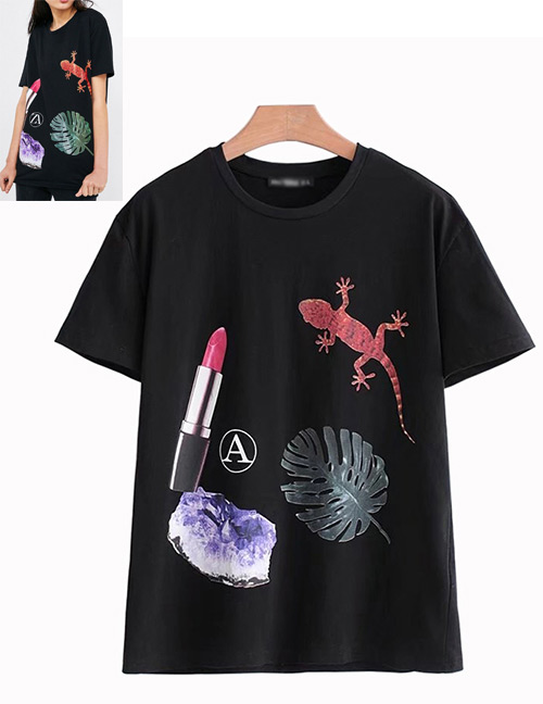 Fashion Black Lipstick&leeaf Pattern Decorated Shirt