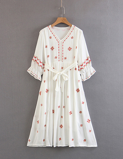 Fashion White Flower Pattern Decorated V Neckline Dress
