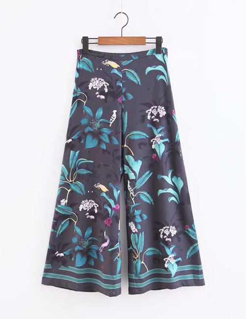 Fashion Blue Flower Pattern Decorated Pants