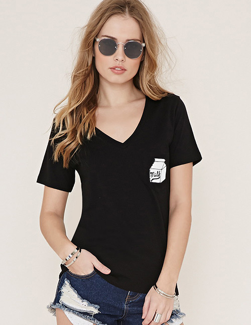 Fashion Black Pure Color Decorated Simple T-shirt