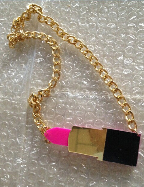 Fashion Gold Color Lip Shape Decorated Necklace