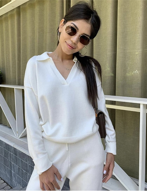 Fashion White Lapel V-neck Knitted Top And Trousers Suit